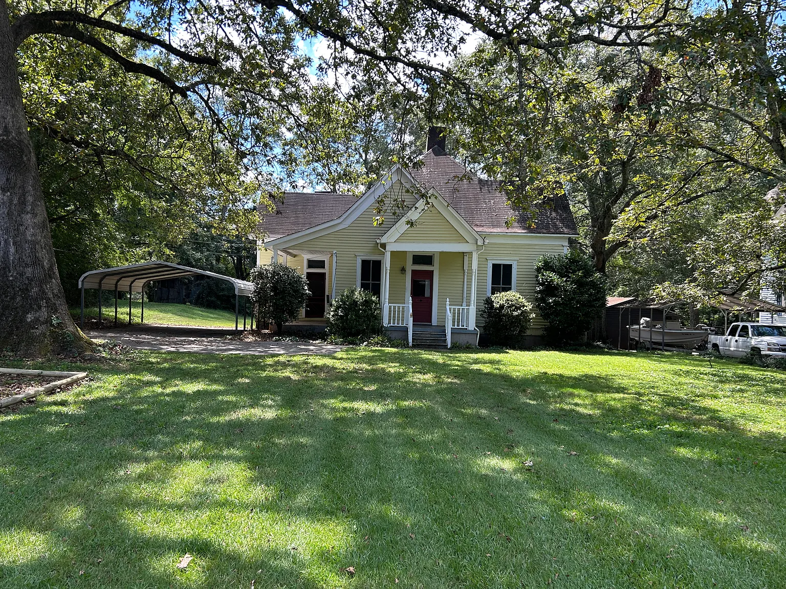 Gillsville Rd, Maysville — Photo 1