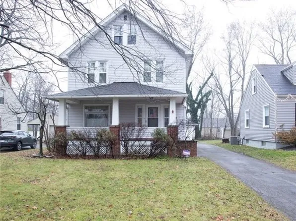 2273 Lyon Blvd, Poland, OH 44514
