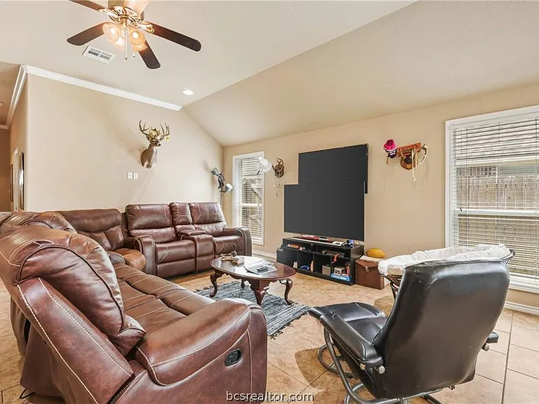 3618 Haverford Rd — Photo 6