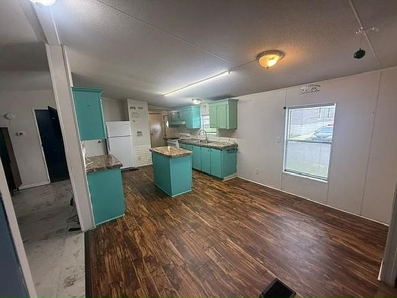 5th image of 1234 Reynolds Rd #202
