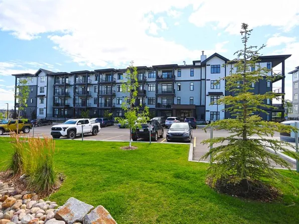 20 Sage Hill Walk NW #413, Calgary, AB T3R 1Z5