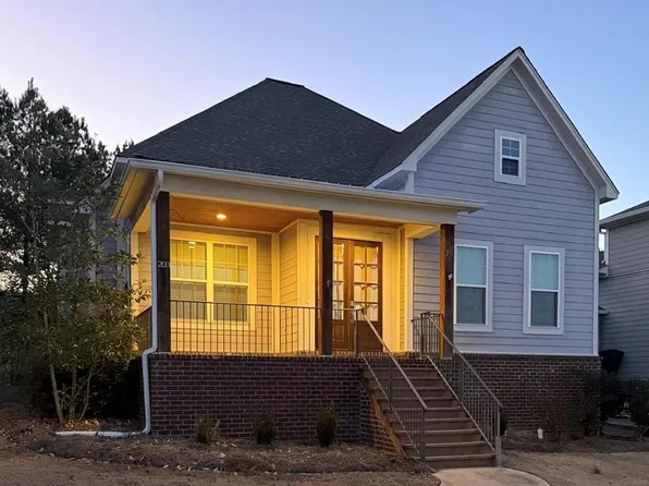 203 Nash Cir, Oxford, MS 38655