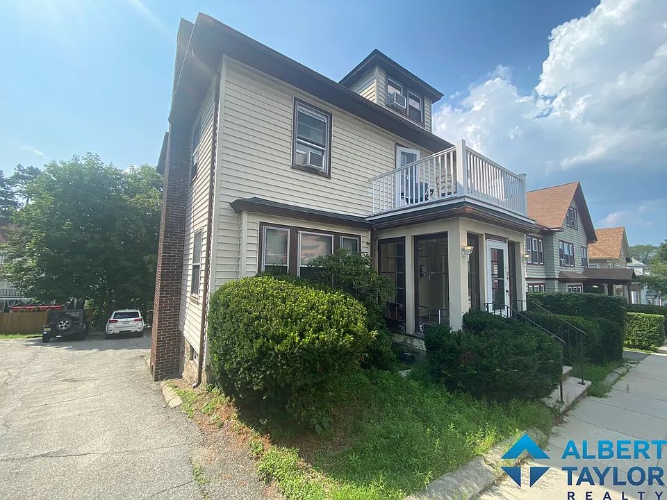 12 Gerald Rd