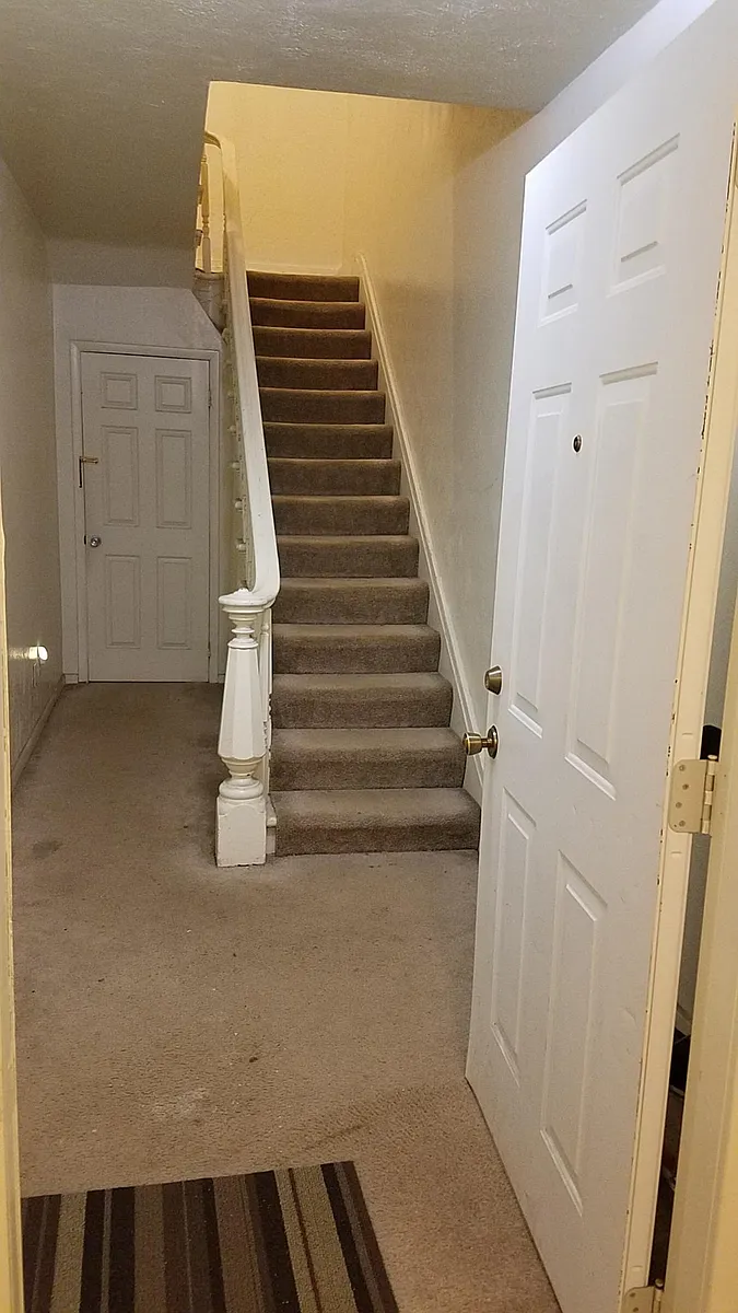 Building Photo - 731 S Negley Ave #2