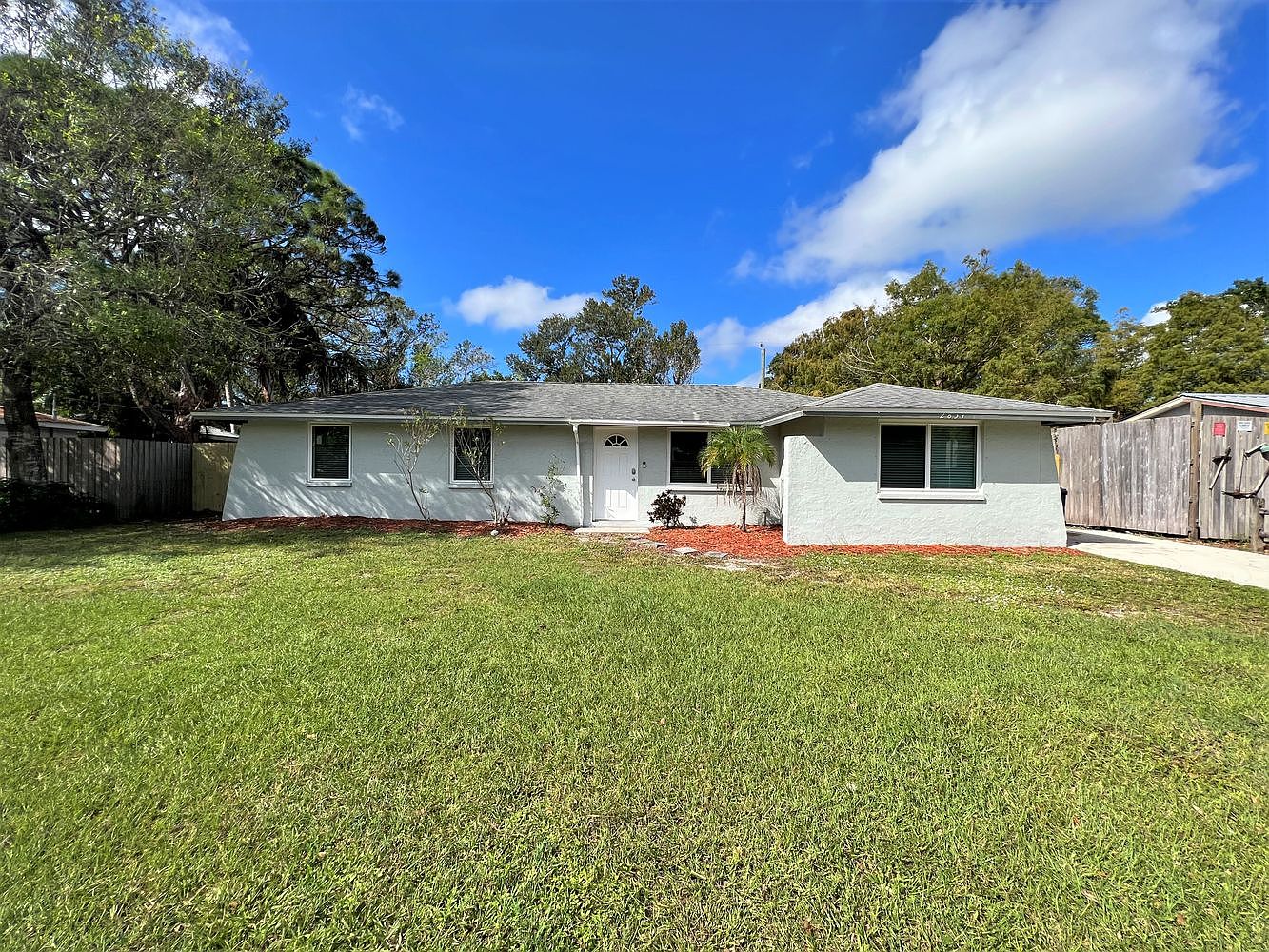 2834 Linwood Dr, Sarasota, FL 34232 | Zillow