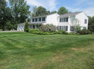 52 South Rd, Templeton, MA 01468
