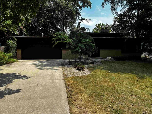 117 Alden Dr, Madison, WI 53705