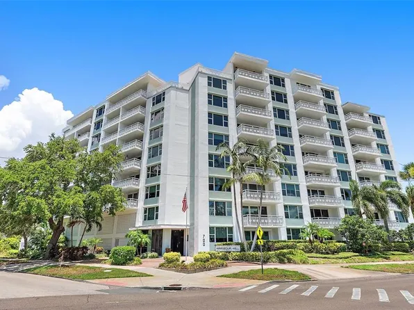 700 Beach Dr NE APT 606, Saint Petersburg, FL 33701