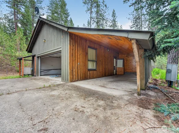 3266 Shady Court, Valley, WA 99181