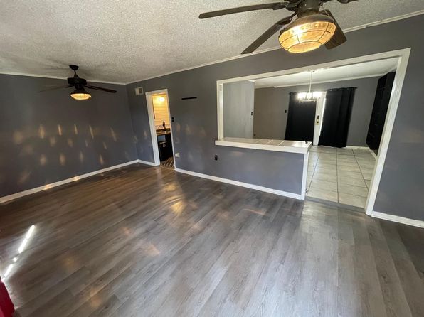 717 Wilson Rd
