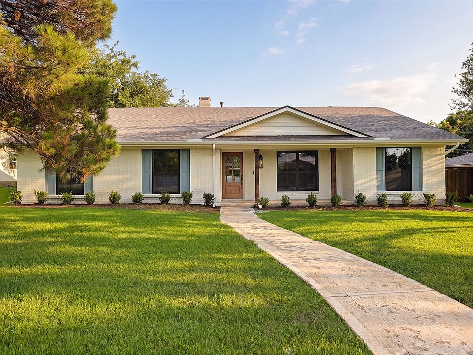 1st image of 7704 La Cosa Dr