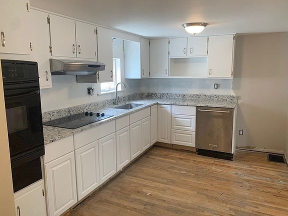 2nd image of 41 Woodville St #2