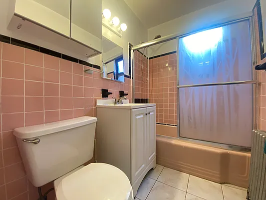 Rented by NY Space Finders Inc. | media 19