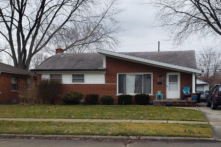 1st image of 8959 Brady