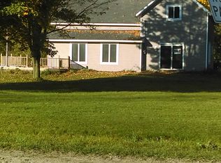 3207 S Green Ave, Fremont, MI 49412