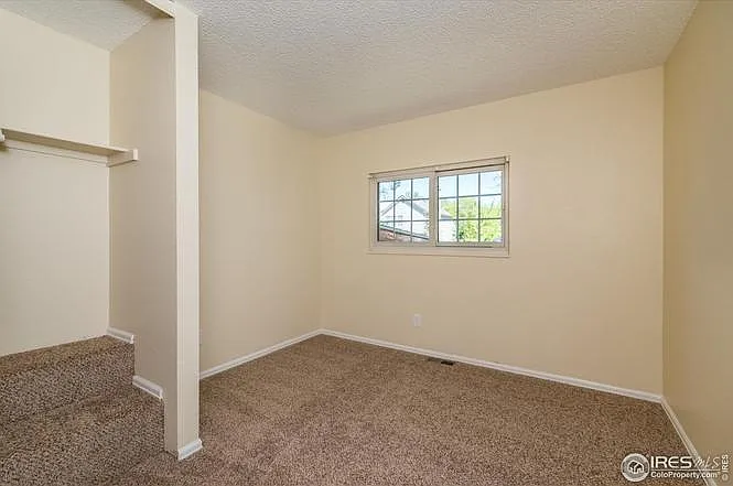 589 W Mulberry St — Photo 12