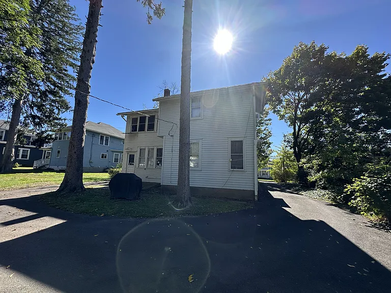 739 Bloom Rd #101 — Photo 4