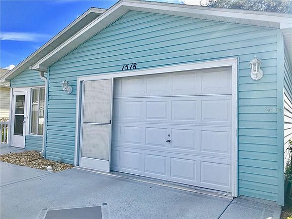 4th image of 1518 Lozano Ave