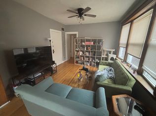 2504 W Division St, Chicago, IL 60622