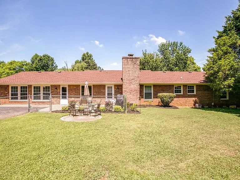 2548 Peace Pl — Photo 29