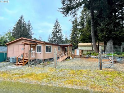 150 Woodglen St, Port Orford, OR, 97465