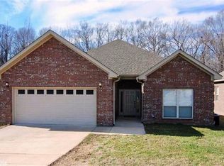 8220 Nora Ln, Sherwood, AR 72120