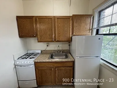 900 Centennial Pl #23 — Photo 6