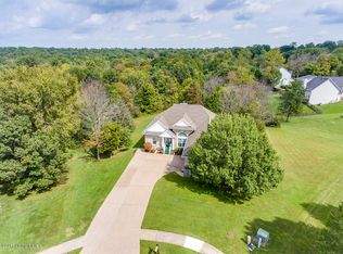 1116 Weeping Willow, La Grange, KY 40031