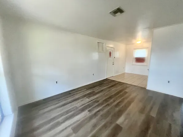 240 Azalea Dr, Waggaman, LA 70094