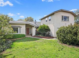 2562 Starbuck Rd, Rescue, CA 95672