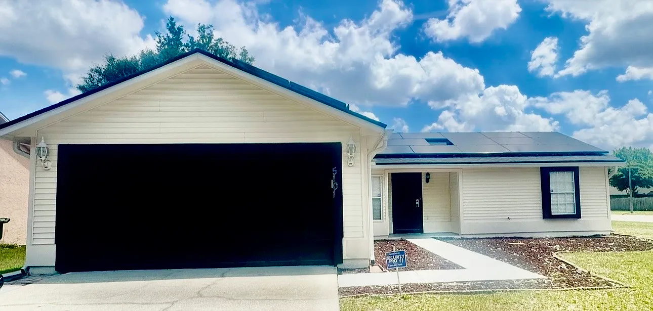 3 bed, 1268 sqft, $2,650 — Photo 1