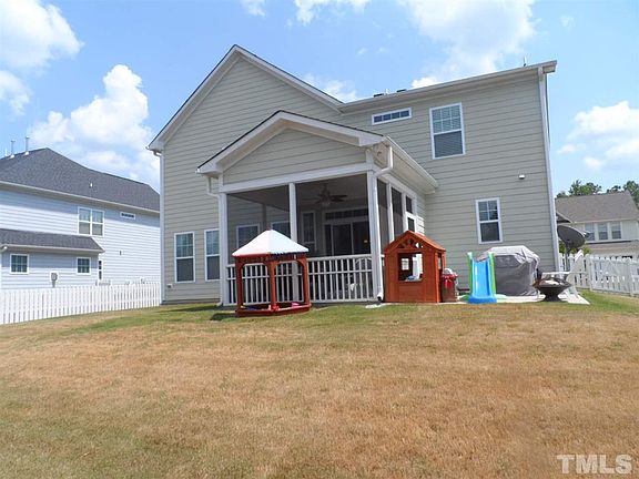 3rd image of 89 Wilders Woods Grove Ln