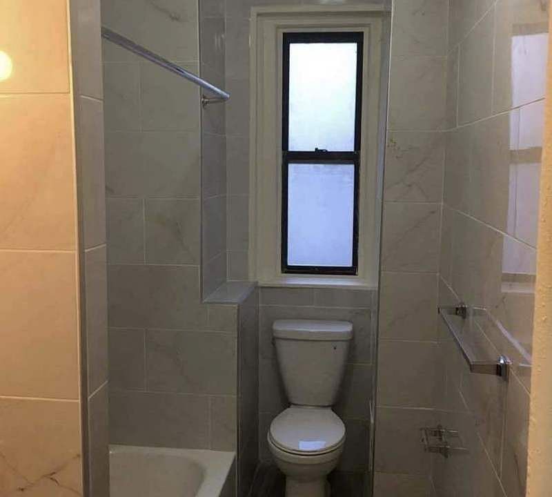 2nd image of 14 Broadway Ter APT 2D
