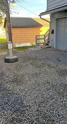 2nd image of 171 S Pine St #B