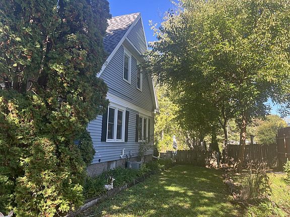 4th image of 718 W Sherman AVENUE