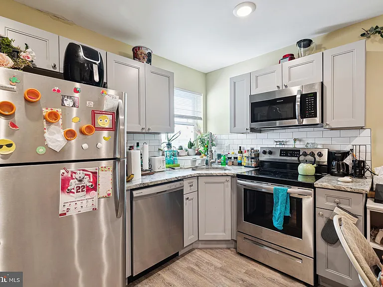 2214 N Camac St #1 — Photo 23