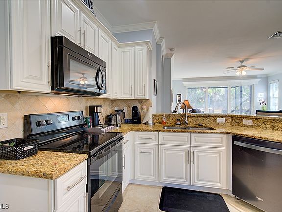 4th image of 10465 Materita Dr
