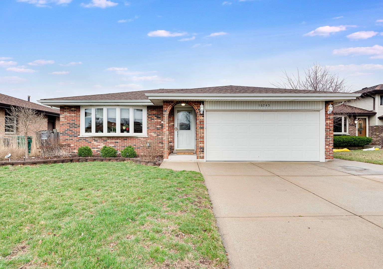 値下げ不可　house on the hill_ Parent Bag_Tile 7008 Grackle Ct, Spring Hill, TN 37174 | MLS #2866066 | Zillow