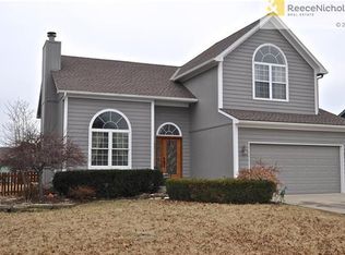 287 W Skylark St, Gardner, KS 66030