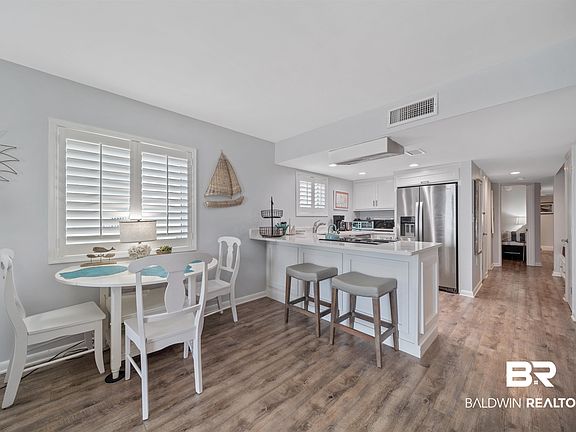 3rd image of 939 W Beach Blvd APT 204