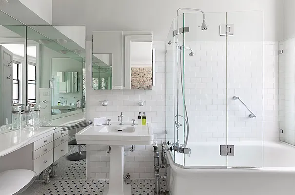 Sold by Compass | media 8