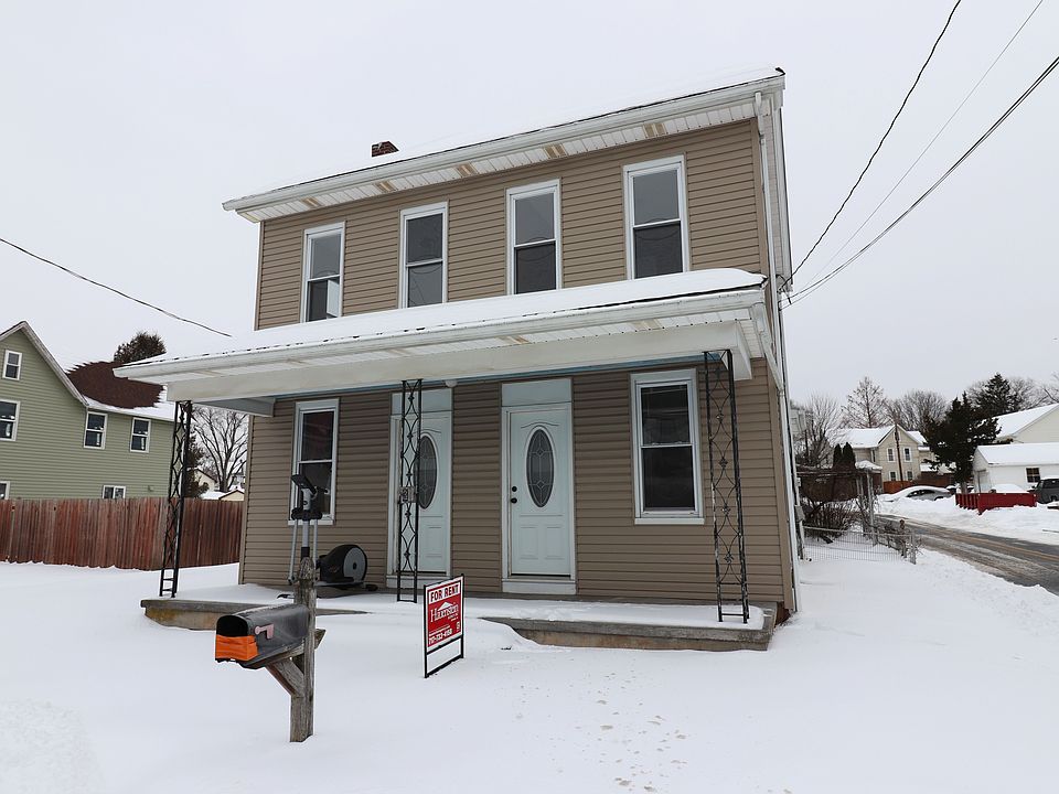 1st image of 38 Mechanic St