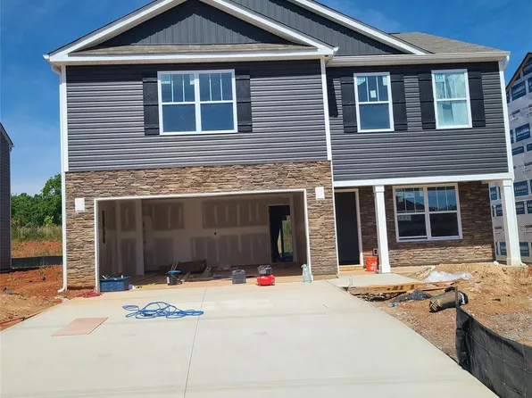 83 Callie River Ct, Clyde, NC 28721