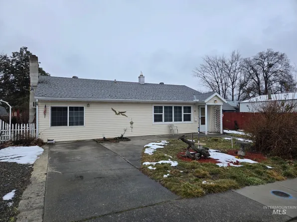 608 Burns St, Clarkston, WA 99403