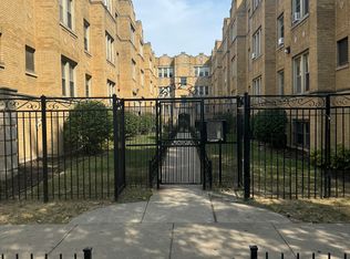 5036 W Washington Blvd #210, Chicago, IL 60644