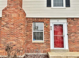 81 Woodlake Ct #B, Lake Saint Louis, MO 63367