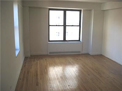 2nd image of 200 W 15th St APT 2D