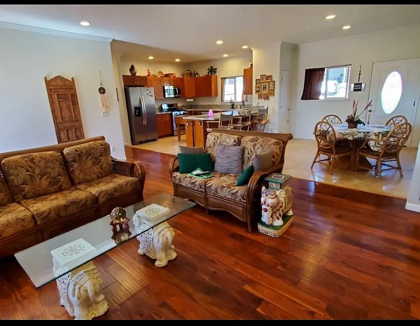 64-721 Keakakea Pl
