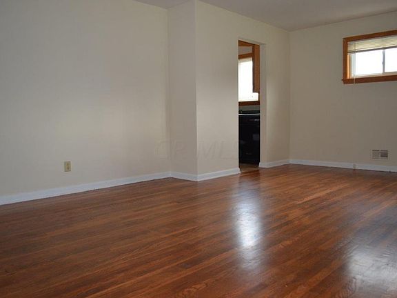 5th image of 4156 Wright Park