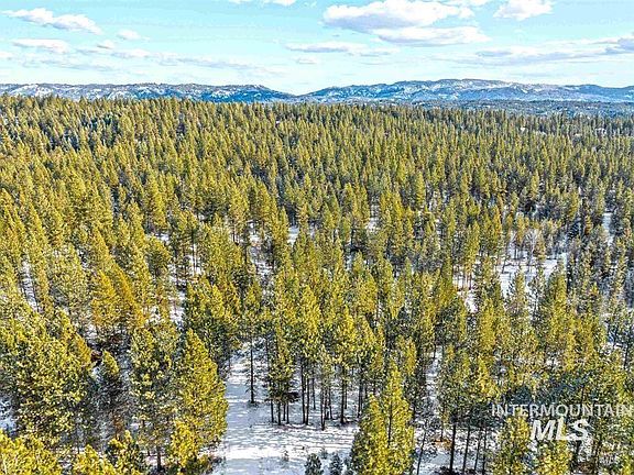 2nd image of 34 Silver Cloud Rd